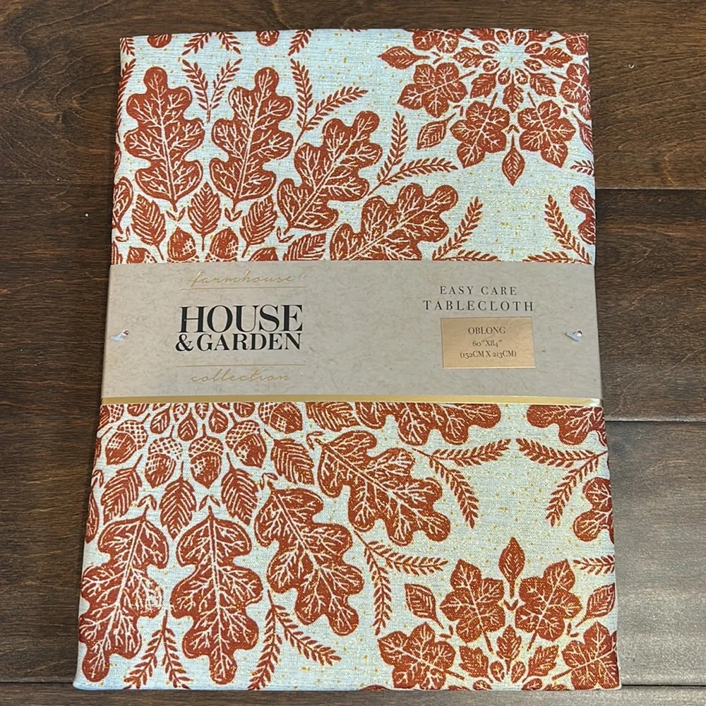 HOUSE & GARDEN Oak Leaf Medallion Tablecloth Gold Burnt Orange New 60”x84”
